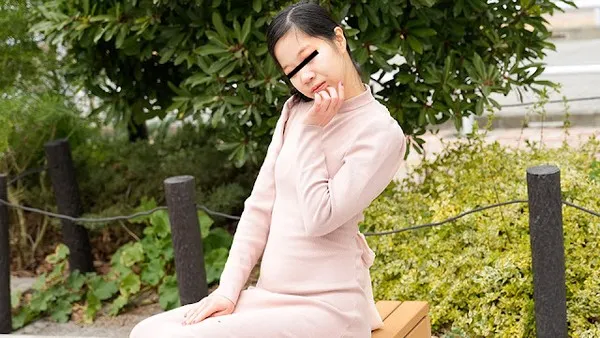 Pacopacomama-100824_100 無碼流出-飢渴少婦撕碎偽裝在私密禁室探求男人的私處 赤坂派